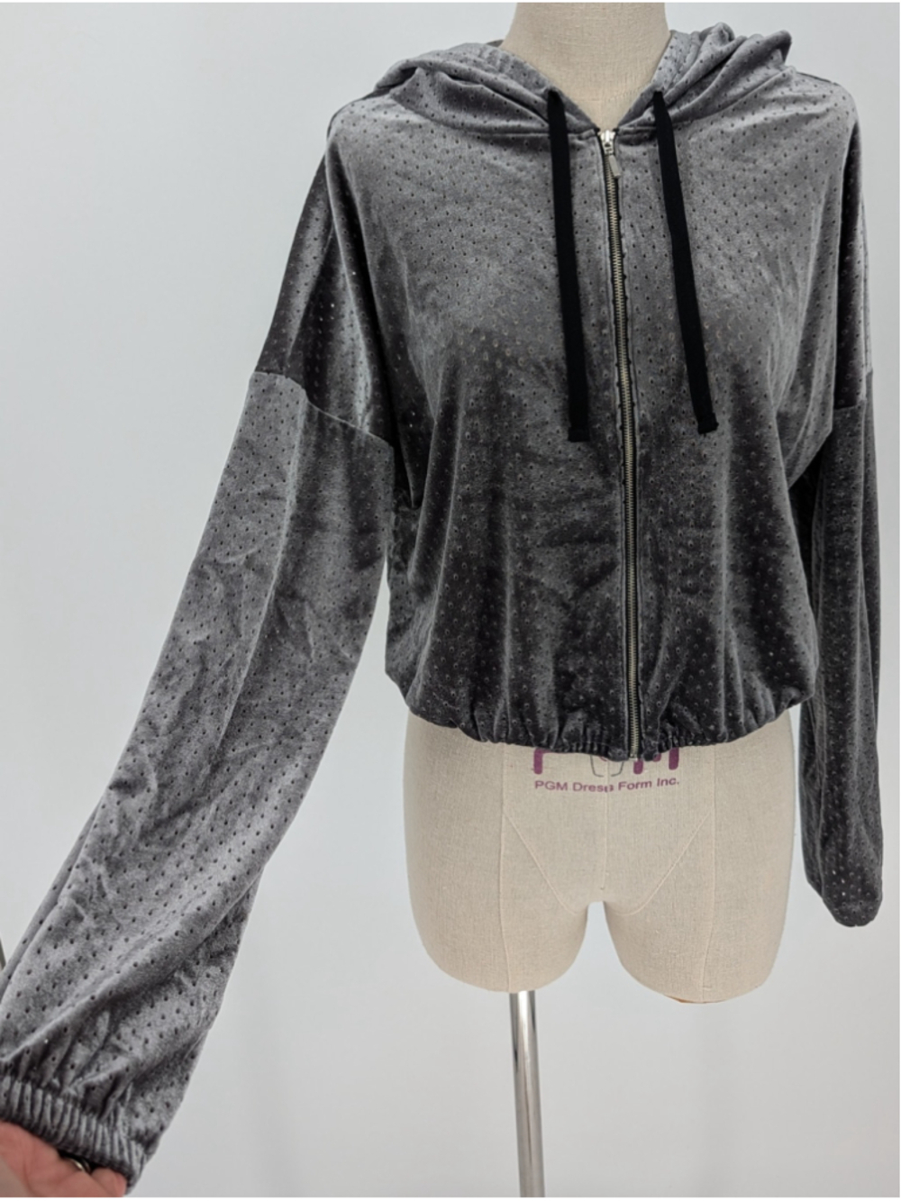 Forever 21 Women S Gray Perforated Velour Cropped Full Zip Hoodie Jacket Y2K